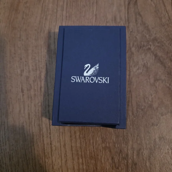 Swarovski Apple Charm Red Siam Clear Crystals With Boxes - Picture 6 of 7